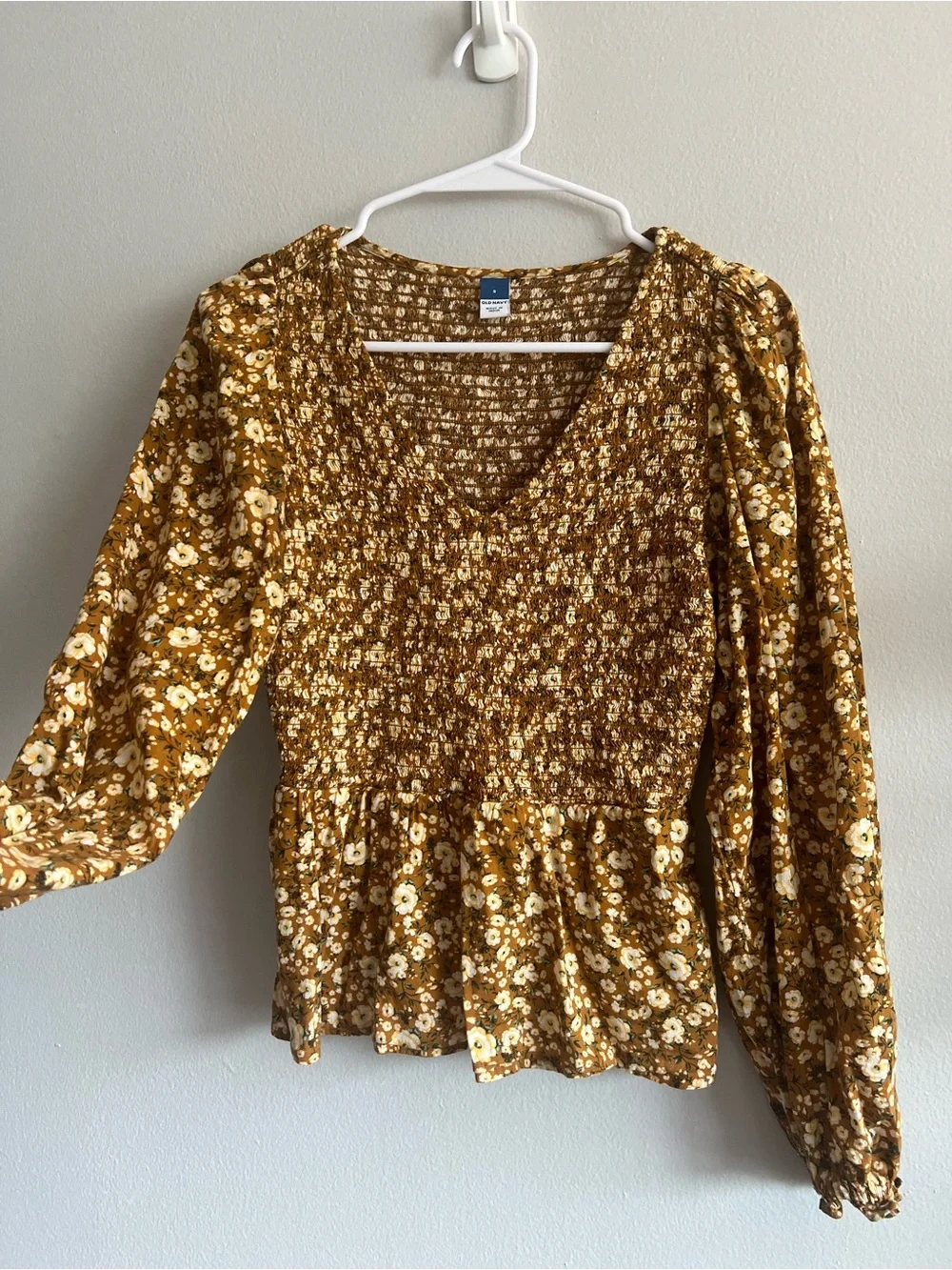Old Navy Mustard Floral Smocked Peplum V-Neck Blouse Size Small